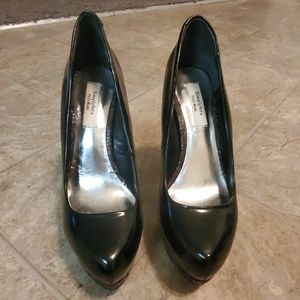 Sexy Simply Vera by Vera Wang Platform Heels